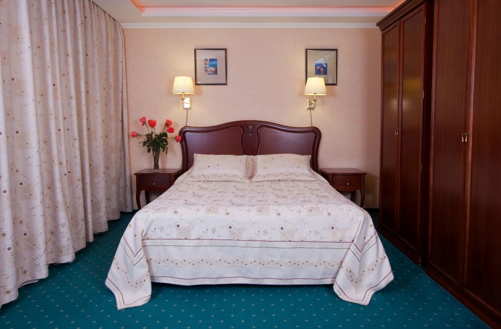 Гостиница Историческая гостиница Калуга Калуга-243