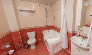 Гостиница Историческая гостиница Калуга Калуга Делюкс-4