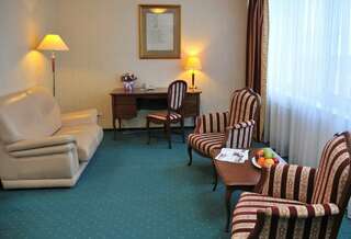 Гостиница Историческая гостиница Калуга Калуга Делюкс-3